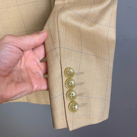 Baroni Couture Sport Coat  Size 38R Tan Camel Plaid Wool Blazer light neutrals - Picture 9 of 15